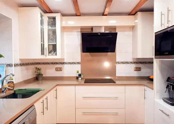 Blueberria - Entire House Perfect For Groups Or Families Feriehus Bárcena de Cicero